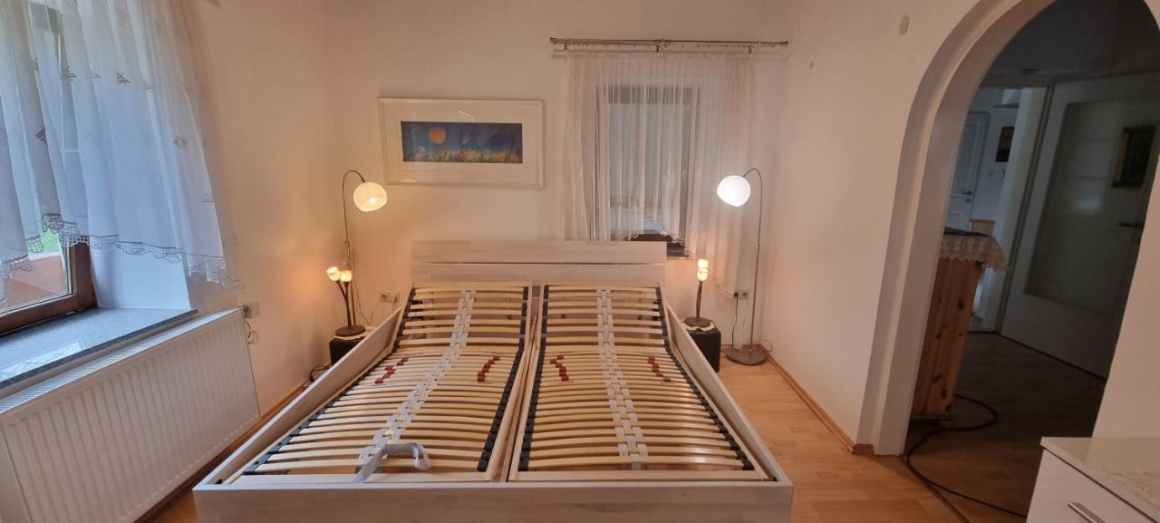 Innenstadtgarten-Wohnung โวลฟ์สแบร์ก ภายนอก รูปภาพ