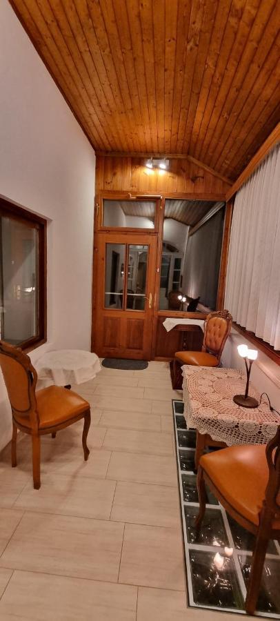 Innenstadtgarten-Wohnung โวลฟ์สแบร์ก ภายนอก รูปภาพ