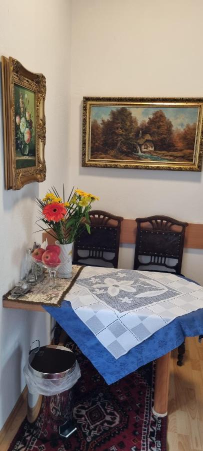 Innenstadtgarten-Wohnung โวลฟ์สแบร์ก ภายนอก รูปภาพ